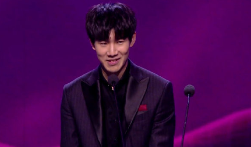 冷静决策 冷静决策