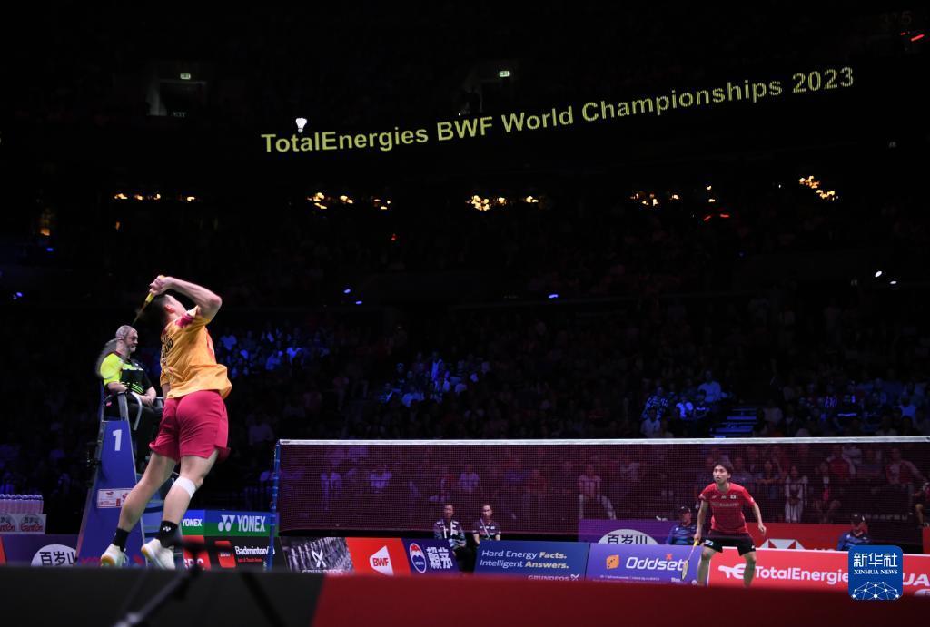 结果方面的 结果方面的