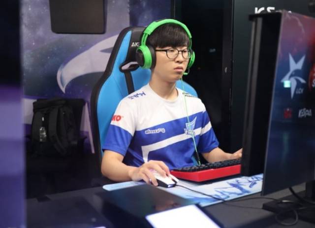 后的比赛中 后的比赛中